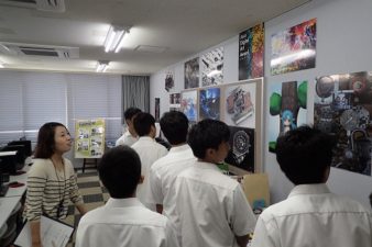 施設見学